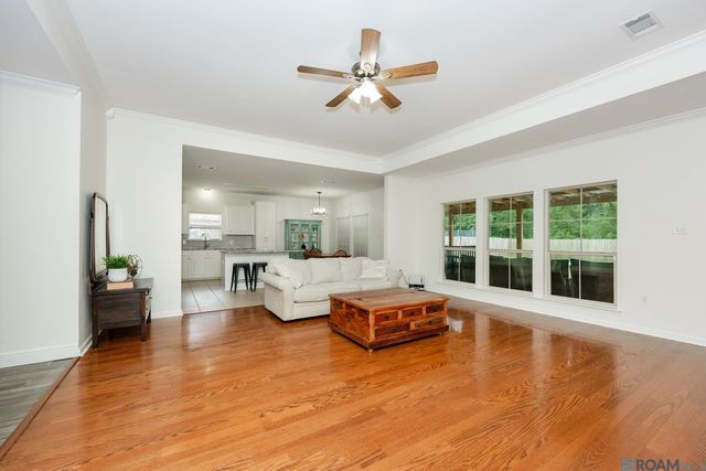 43177 Sycamore Bend Ave, Gonzales, LA 70737