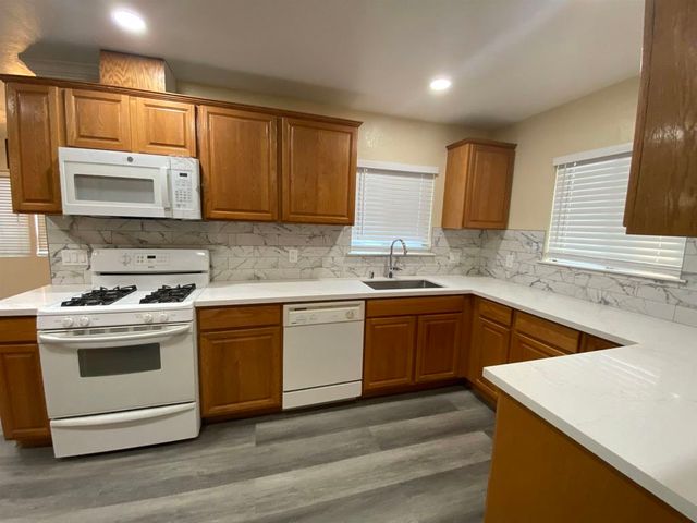 1866 Granada Dr, Concord, CA 94519