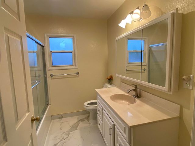 1866 Granada Dr, Concord, CA 94519