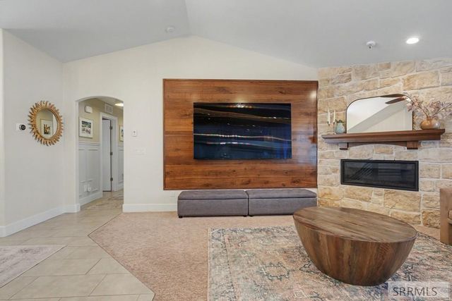 6136 Glade Circle, Idaho Falls, ID 83404