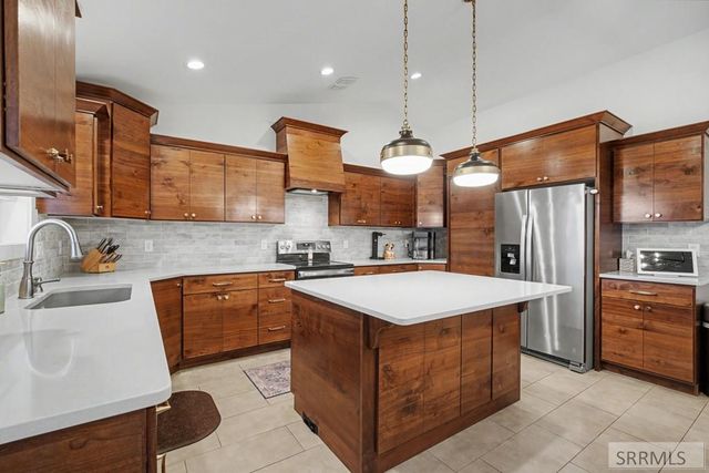 6136 Glade Circle, Idaho Falls, ID 83404