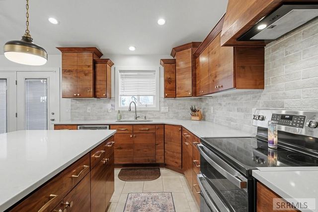 6136 Glade Circle, Idaho Falls, ID 83404