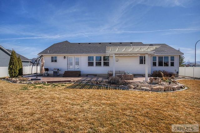 6136 Glade Circle, Idaho Falls, ID 83404