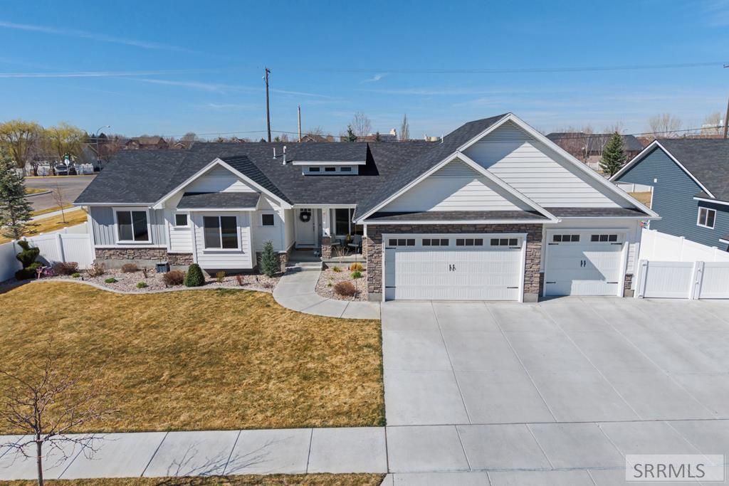 6136 Glade Circle, Idaho Falls, ID 83404