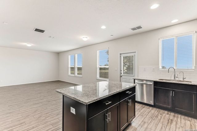 27509 Sienna Crk, Boerne, TX 78015