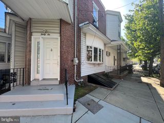 36 S SUSSEX STREET, Gloucester City, NJ 08030