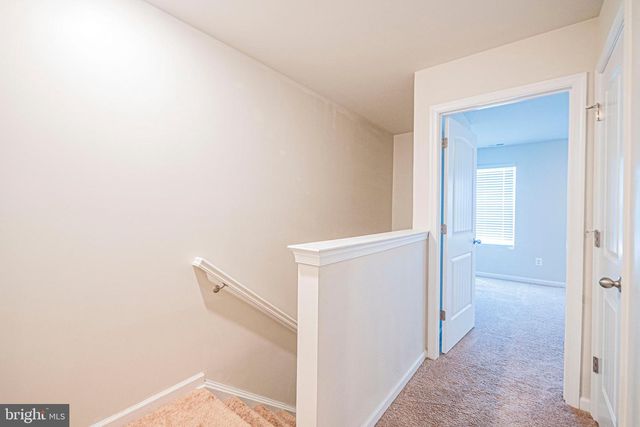 120 PADDINGTON ST, Falling Waters, WV 25419