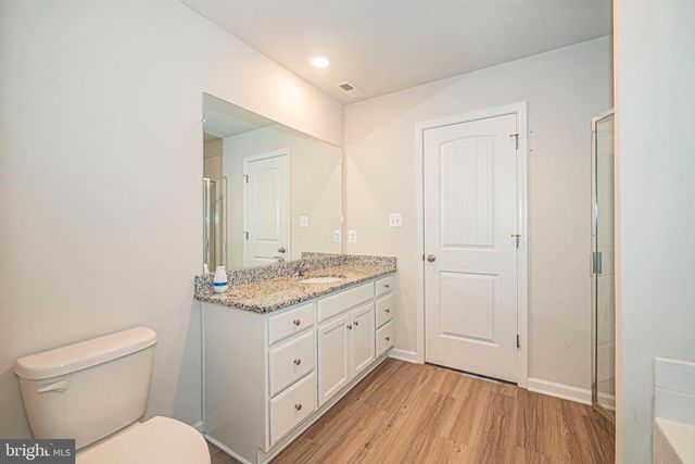 120 PADDINGTON ST, Falling Waters, WV 25419