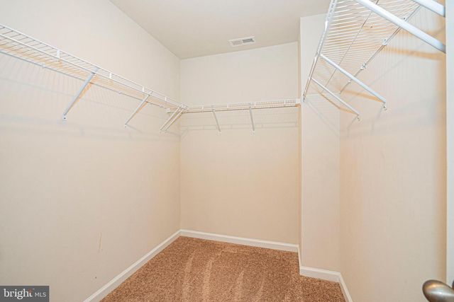 120 PADDINGTON ST, Falling Waters, WV 25419