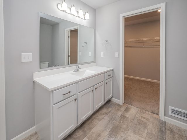 58747 Norton Street, Mattawan Vllg, MI 49071