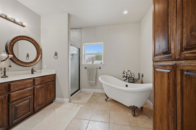 1959 Marlow Road, Bells, TX 75414