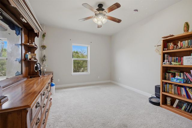 1959 Marlow Road, Bells, TX 75414