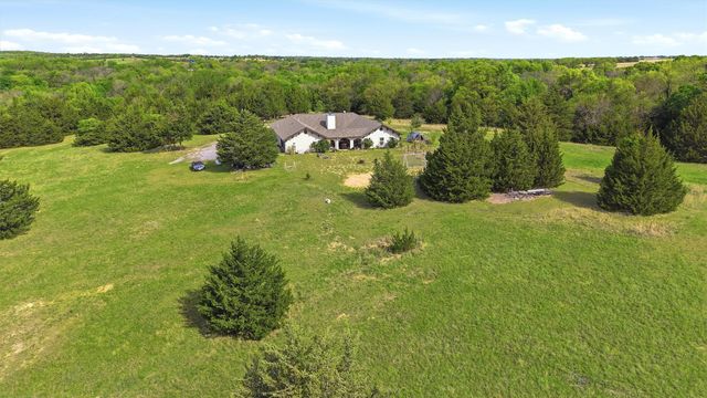 1959 Marlow Road, Bells, TX 75414