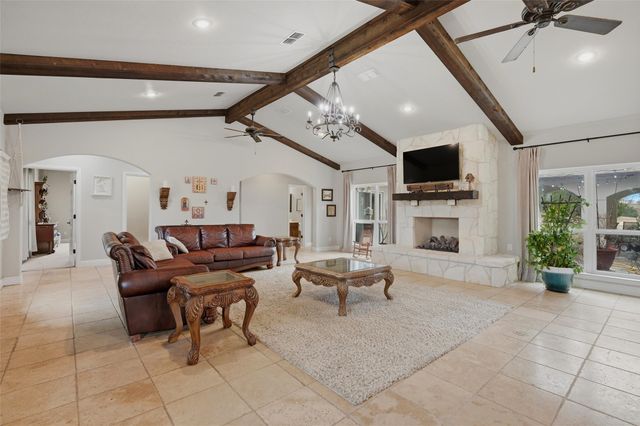 1959 Marlow Road, Bells, TX 75414