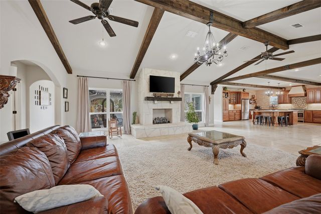 1959 Marlow Road, Bells, TX 75414