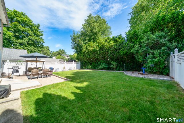14 Lincoln Street, Farmington, CT 06085