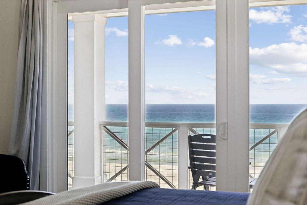 Image 28 of property listing at 16525 Front Beach Road, Panama City Beach, FL 32413