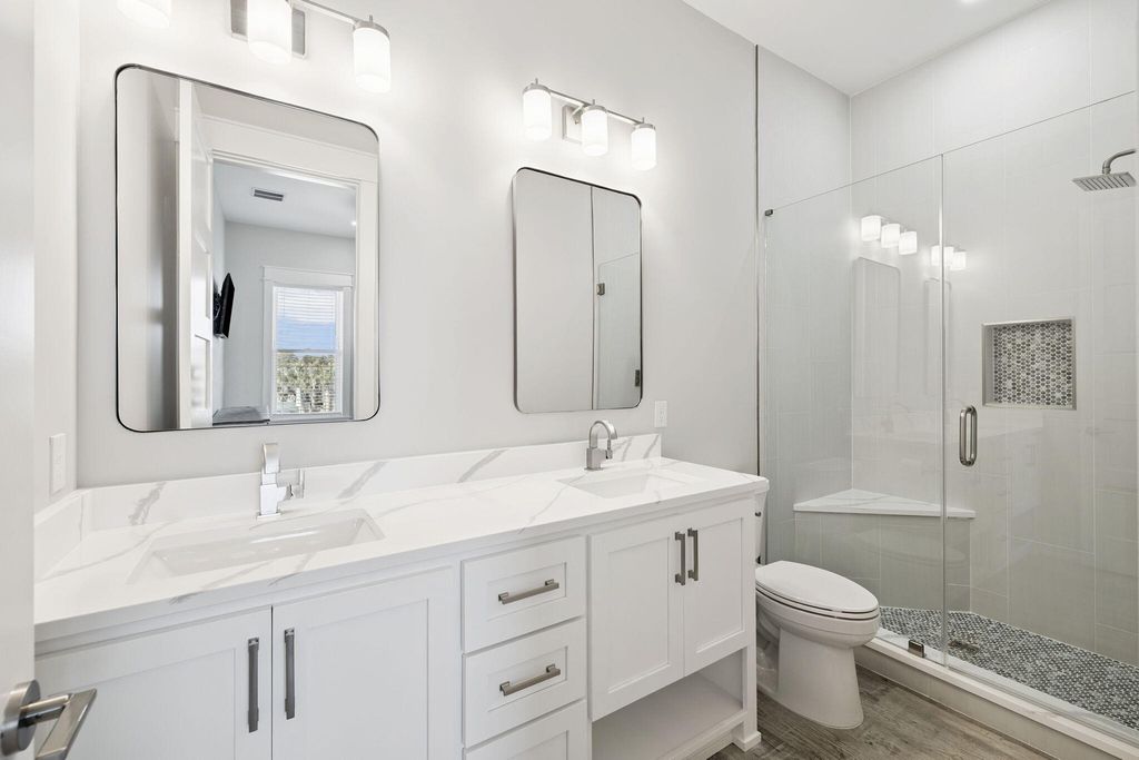 Image 45 of property listing at 16525 Front Beach Road, Panama City Beach, FL 32413
