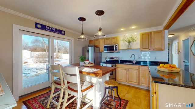 339 Indigo Street, Groton, CT 06355