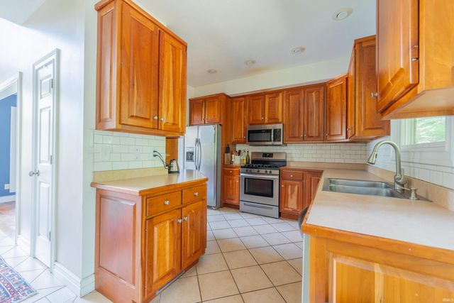 1219 S Weatherstone Lane, Bloomington, IN 47401