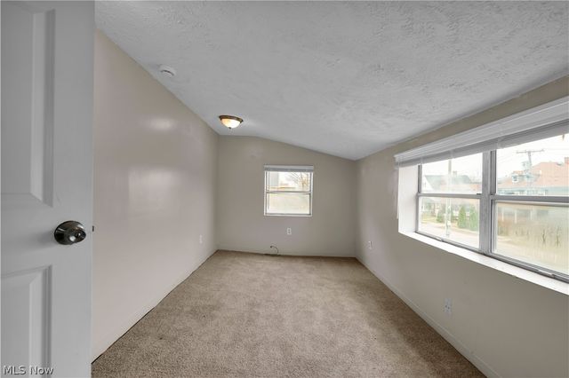 1476 W 107th Street, Cleveland, OH 44102