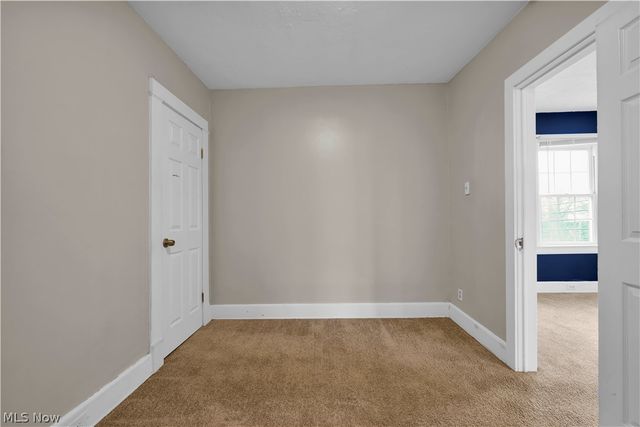 1476 W 107th Street, Cleveland, OH 44102