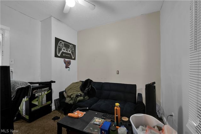 1476 W 107th Street, Cleveland, OH 44102