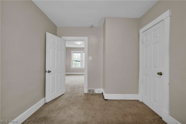 1476 W 107th Street, Cleveland, OH 44102