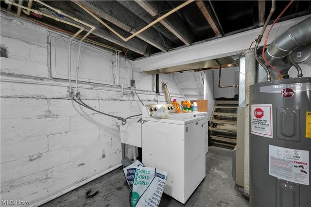 1476 W 107th Street, Cleveland, OH 44102