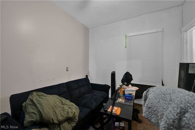 1476 W 107th Street, Cleveland, OH 44102