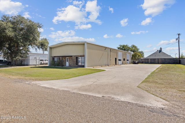 121 Board Road, Lafayette, LA 70508