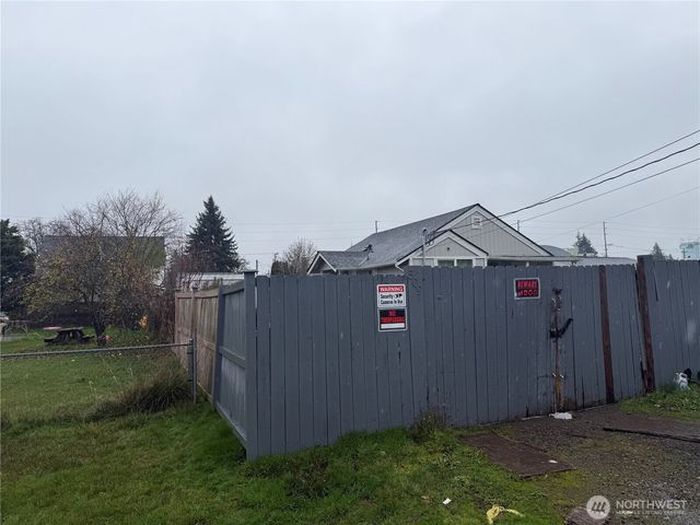 509 E 65th Street, Tacoma, WA 98404