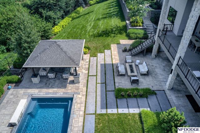 2205 S 218 Street, Elkhorn, NE 68022