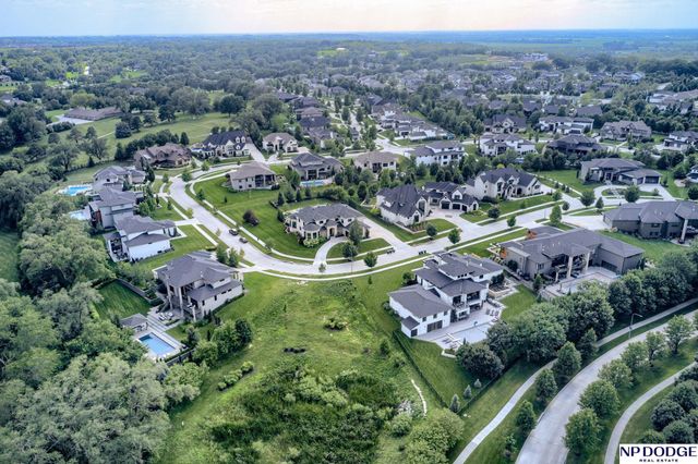 2205 S 218 Street, Elkhorn, NE 68022