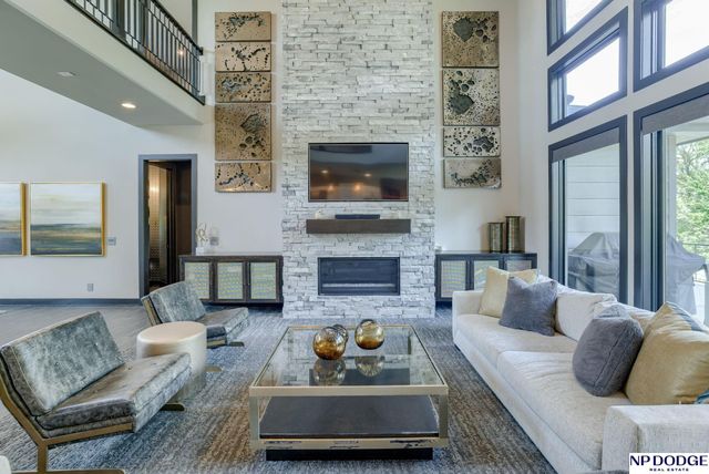 2205 S 218 Street, Elkhorn, NE 68022