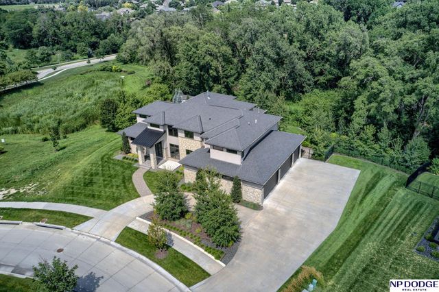 2205 S 218 Street, Elkhorn, NE 68022