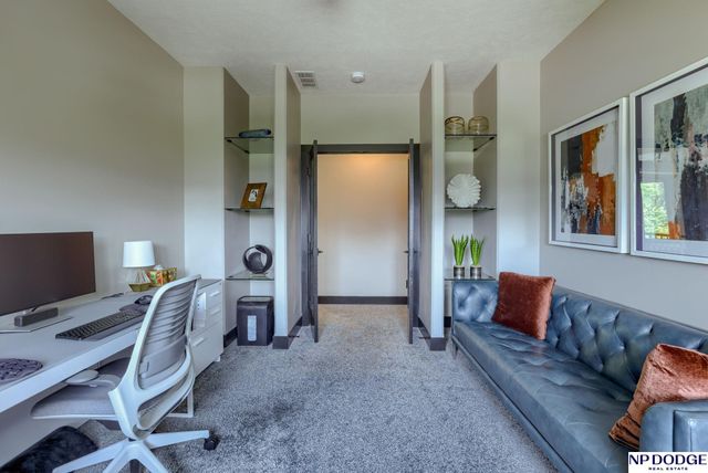 2205 S 218 Street, Elkhorn, NE 68022