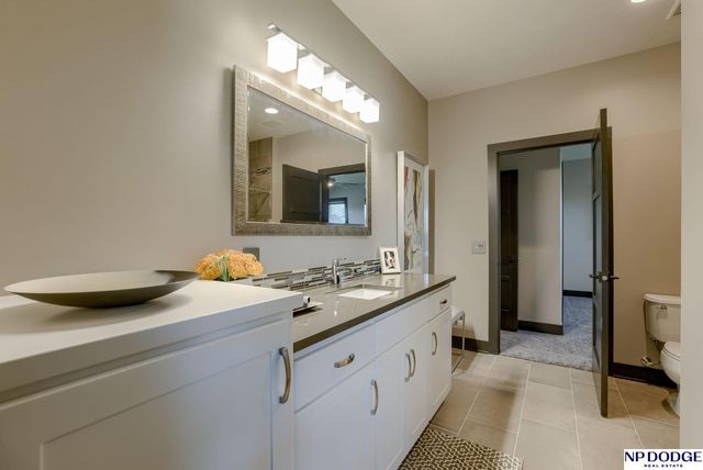 2205 S 218 Street, Elkhorn, NE 68022