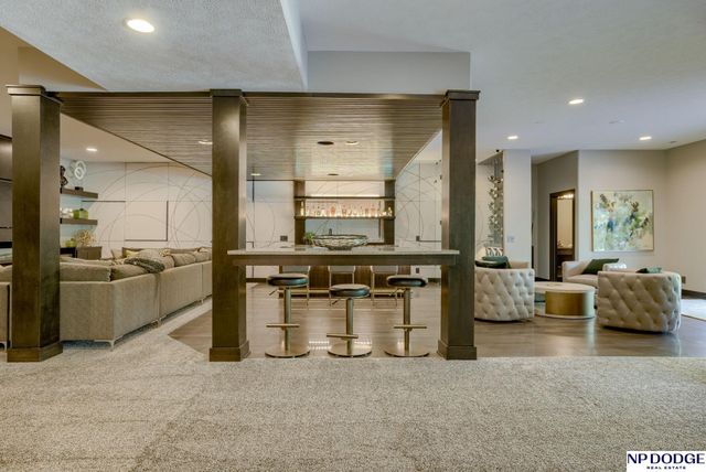 2205 S 218 Street, Elkhorn, NE 68022