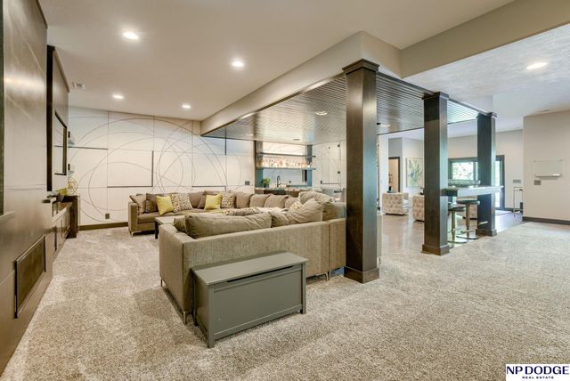 2205 S 218 Street, Elkhorn, NE 68022