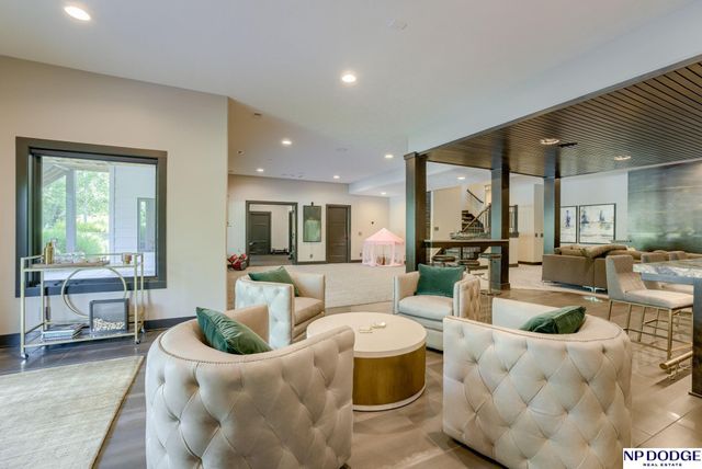 2205 S 218 Street, Elkhorn, NE 68022