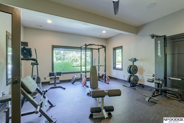 2205 S 218 Street, Elkhorn, NE 68022