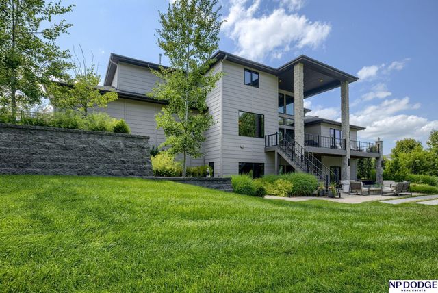 2205 S 218 Street, Elkhorn, NE 68022