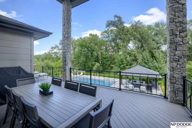 2205 S 218 Street, Elkhorn, NE 68022