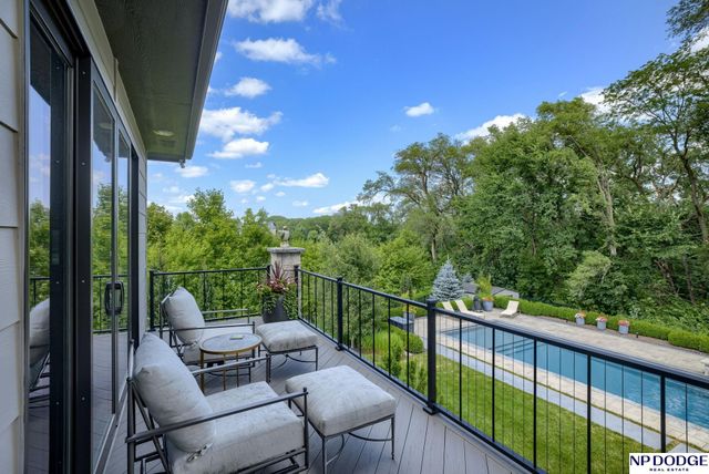 2205 S 218 Street, Elkhorn, NE 68022