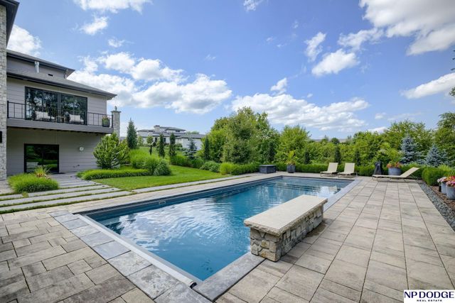 2205 S 218 Street, Elkhorn, NE 68022