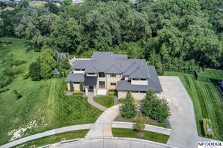 2205 S 218 Street, Elkhorn, NE 68022