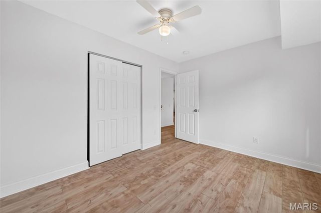 12166 La Padera Lane, Florissant, MO 63033