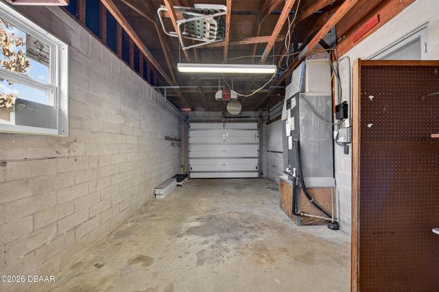 852 White Court, Daytona Beach, FL 32117