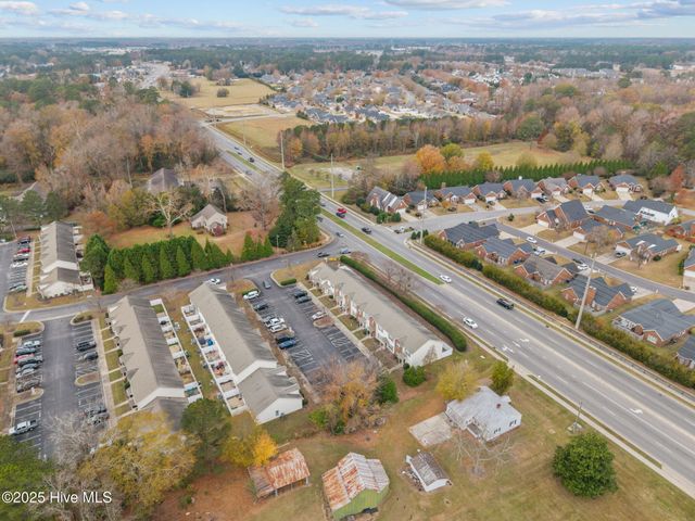 4105 Dudleys Grant Drive D, Winterville, NC 28590